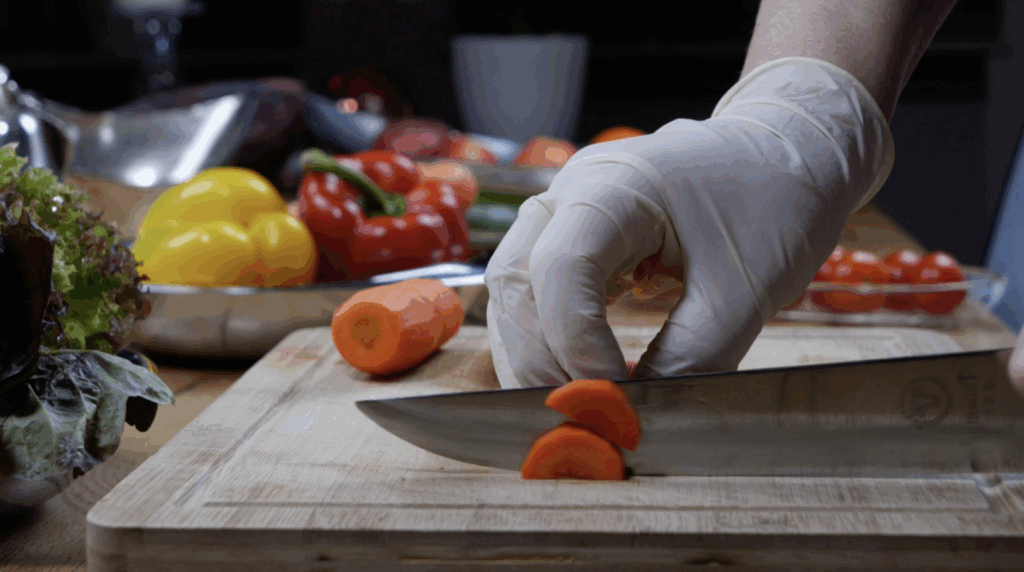 cutting-carrots-food-prep cutting-carrots-food-prep